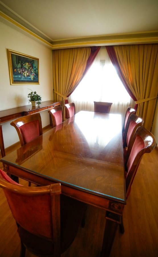 White House Hotel Jal el Dib Exterior photo