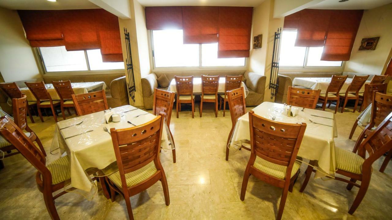 White House Hotel Jal el Dib Exterior photo